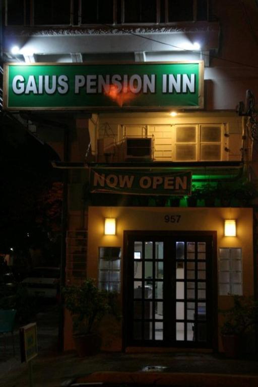מנילה Gaius Inn מראה חיצוני תמונה